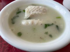 -美顺香食府鱼头老店(雪野湖店)
