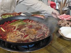 -黄潇洒老火锅(九眼桥宏济巷店)