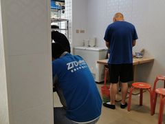 -刘老虎肉丸糊辣汤(总店)