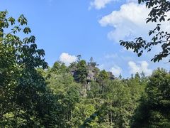 -梭布垭石林景区