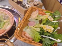 -阿婆情腊排骨火锅(金虹路店)