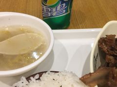 -半亩良田排骨米饭(西城红场店)