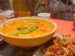 -马来西亚肉骨茶汤·招牌螃蟹·烧鸡·呷喱吧吧(海上世界店)