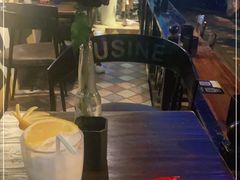 -南锣鼓巷吉他吧(鼓楼店)