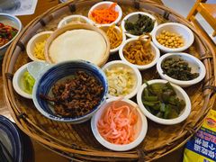 -包整·丝娃娃(一览甲秀楼风景店)