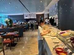 -筠咖啡西餐厅(上海国展宝龙丽筠酒店)