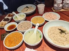 -裕兴记•蟹黄面馆(人民广场店)