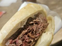 -闫家驴肉老店(华电一校店)