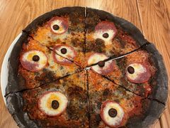 -城市大道红炉披萨烘焙坊