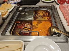 -海底捞火锅(公益西桥店)