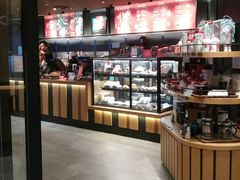 面包甜点陈列柜-星巴克臻选(北京世贸天阶店)