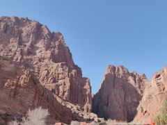 -天山神秘大峡谷