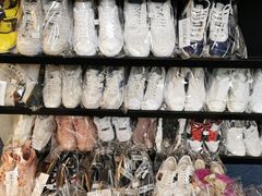 -吾净球鞋奢侈品洗护修复中心(汉街SKP店)