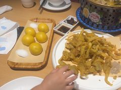 -关东小磨东北菜(上海长风大悦城店)