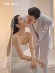 -雪中彩影婚纱摄影·微光艺术中心