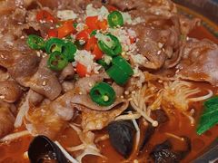 过桥肥牛-叶派龙虾•招牌香辣蟹·海鲜(中海国际店)