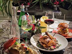 -LESCEDARS Brasserie Bistro香柏树