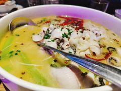 -爱啤精酿·民谣酒馆(滨江店)