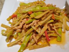 -小碗大胃(福久源新天地店)