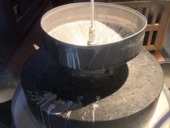 -呷佬·长沙手工米粉(金沙江路店)