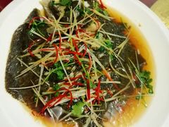 清蒸多宝鱼-烁佳海鲜大馅饺子