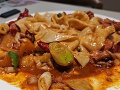 -西域胡氏大盘鸡(新华胡杨风店)