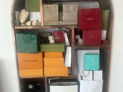 -聚云奢二手奢侈品黄金手表包包回收·中古店(三里屯总店)