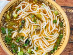 -正宗李家土鸡米线店