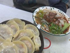 -程兵杭州小笼包(墟沟小学店)