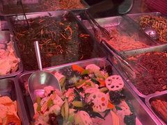 -老六素货(王顶堤店)