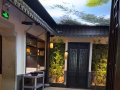 -江南韵·无锡太湖文化体验餐厅(凤凰天街店)