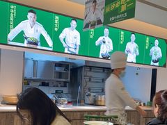 -费大厨辣椒炒肉(太平老街店)