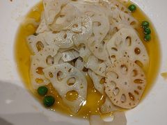 -艳阳天民俗村(公园路店)