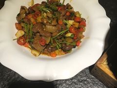 酸辣肥肠-湘与香缘·湖南菜(王府井北京市百货大楼店)