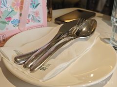 -芳草地西式融合餐厅(回龙窝店)