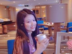-广州中心皇冠假日酒店·汇点大堂吧