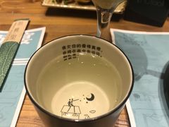 -临界音乐酒馆·小龙虾·江湖菜(华熙LIVE·鱼洞店)