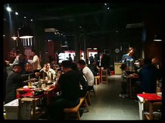 餐具摆设-牛華八婆火锅串串(南中环店)