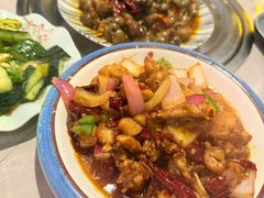 -沪上名羊天下•烤羊腿•东北烧烤•小龙虾(浦东直营总店)