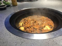 -山河屯铁锅炖(哈西站店)