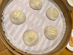 -乐忻皇朝(上海中心大厦店)