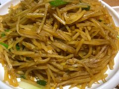 酸辣土豆丝-姥姥家春饼店(佳亿时尚广场店)