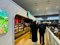-星巴克(南京南站北夹层店)