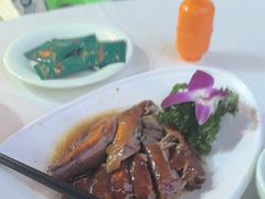 -五谷芳乳鸽王(梅沙老店)