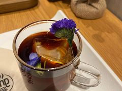 -ZING COFFEE 镜咖啡