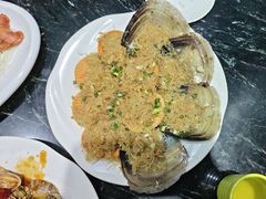 贵妃蚌粉丝蒜蓉蒸-小海豚•老字号海鲜餐厅(天涯店)