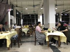 大堂-标记美食新鲜猪杂(兴南大道店)