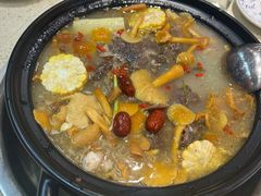 -九寨沟特色牦牛肉汤锅