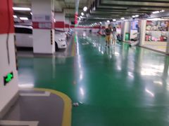 -北京财富中心-停车场