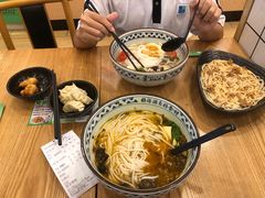 -蒙自源米线大王(信利城市广场店)